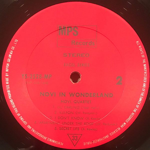 https://www.discogs.com/release/14693971-Novi-Quartet-Novi-In-Wonderland